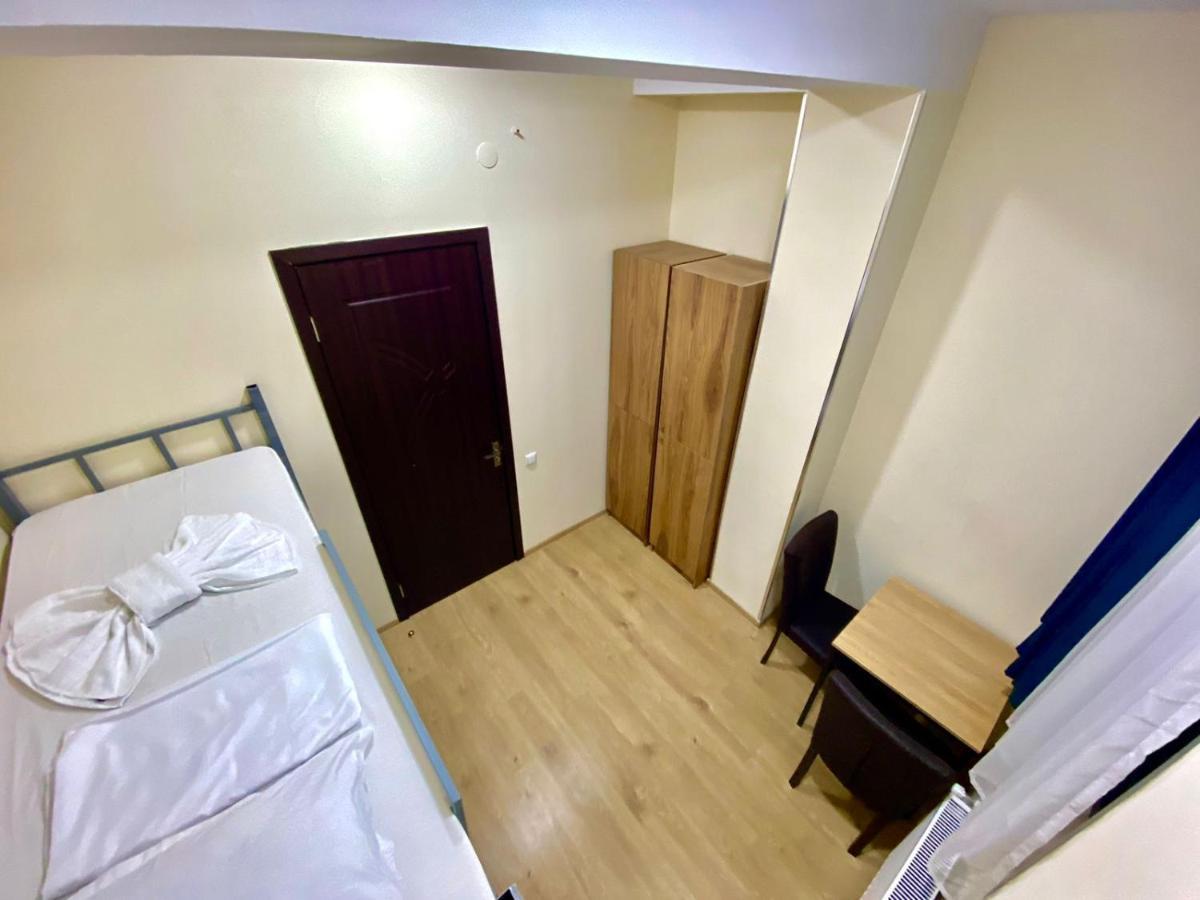 Hostel Number 49 تبليسي المظهر الخارجي الصورة